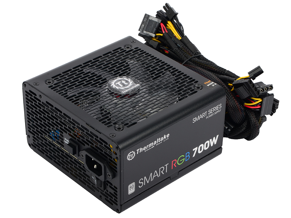 Блок питания 700W Thermaltake Smart RGB (120mm, 24+8pin, 2*8pin, 6*Sata, 5*IDE, RGB)