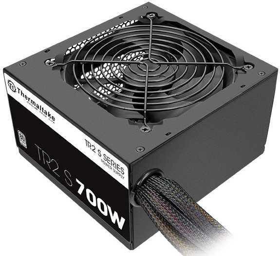 Блок питания 700W Thermaltake TR2 S (120mm, 24+8pin, 2*8pin, 6*Sata, 5*IDE)