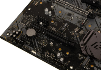 Материнская плата Socket AM4 ASRock B550M PHANTOM GAMING 4 (B550) 4*DDR4 1*PCI-Ex1 2*PCI-Ex16 SATA M