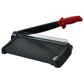 Резак KW-trio 13300 (сабельный, рез. 306мм, 7 листов)