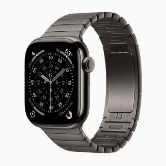 Смарт-часы Apple Watch Series 11 46mm Titanium Link Bracelet Slate